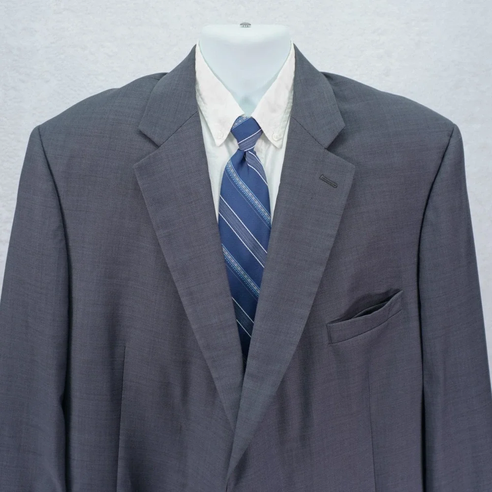Jos A Bank Traveler's Wool Gray Sharkskin 2 Button Blazer 46R